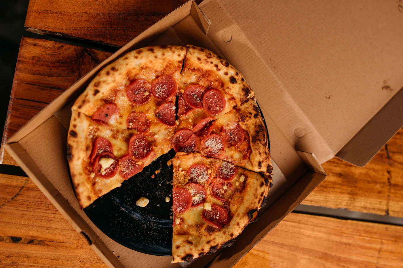Illustrative pizza scene